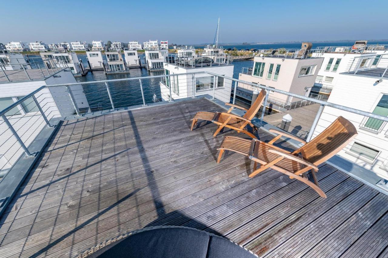 オルペニッツ Schwimmendes Haus 10 Grad Ostヴィラ エクステリア 写真