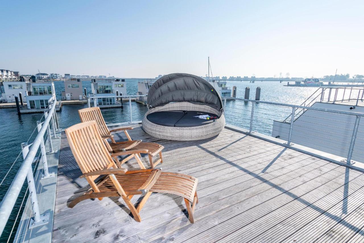 オルペニッツ Schwimmendes Haus 10 Grad Ostヴィラ エクステリア 写真