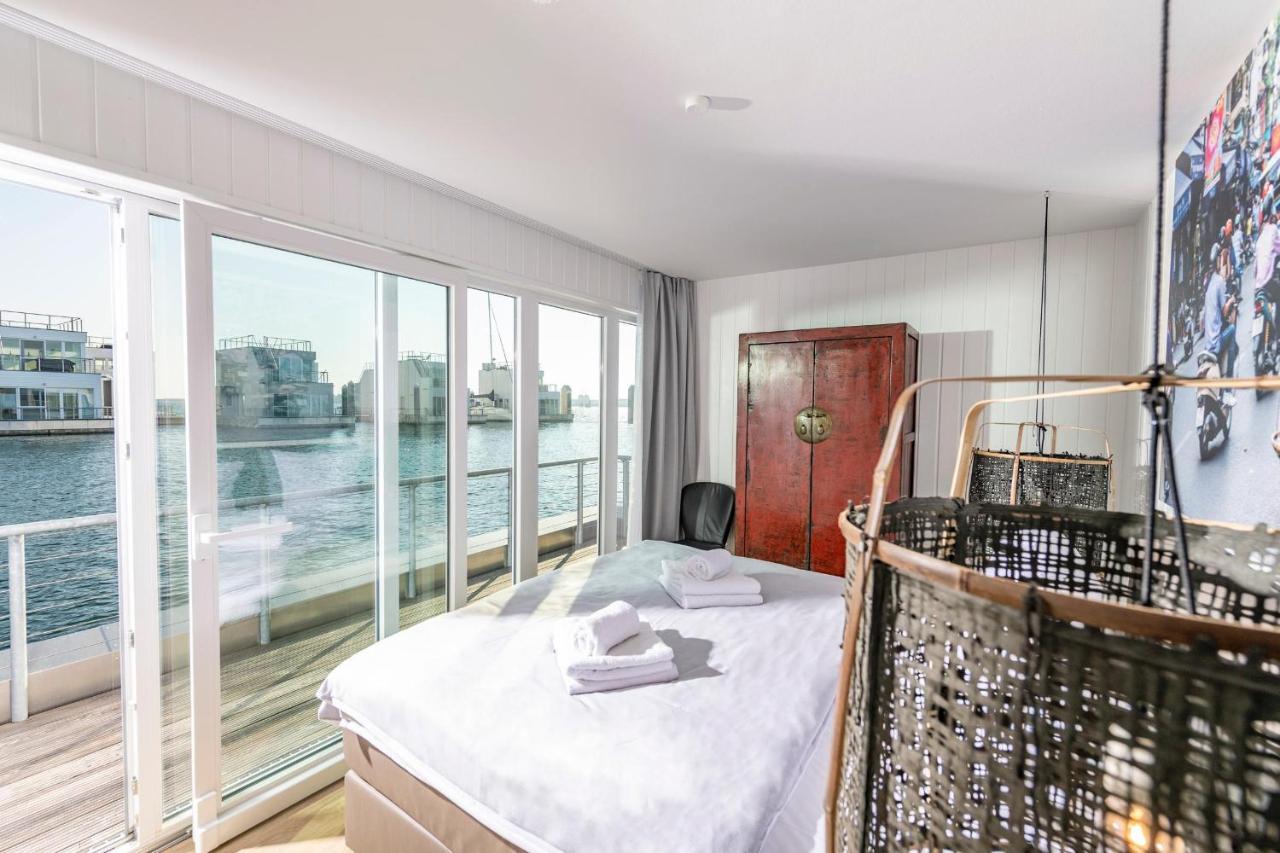 オルペニッツ Schwimmendes Haus 10 Grad Ostヴィラ エクステリア 写真
